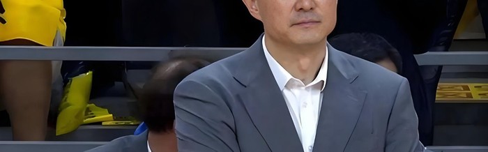 kaiyun-良苦用心！杜锋正在下一盘大棋|广东队|麦考尔|青岛队|徐杰|广东男篮_新浪体育_新浪新闻